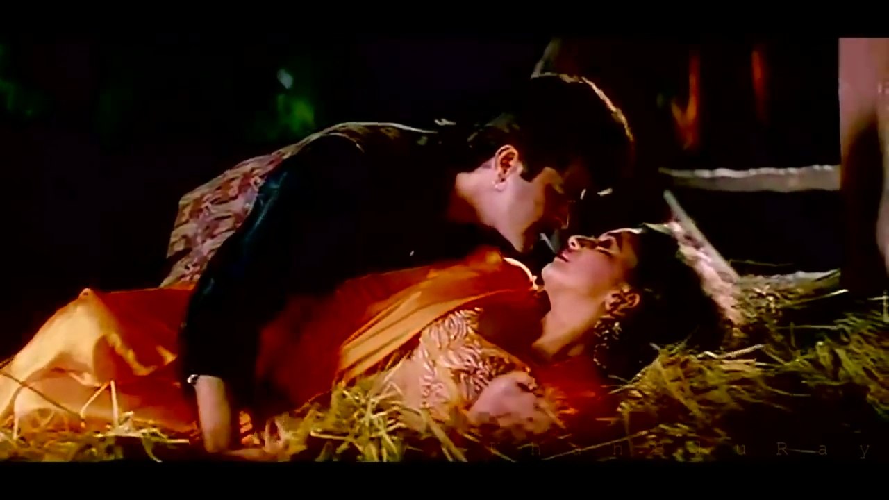 Dhak Dhak Karne Laga Full HD Video Song