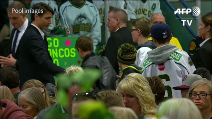 Canada: Trudeau pays respects after tragic bus crash