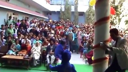 PUNJABI DANCE DHAMAKA