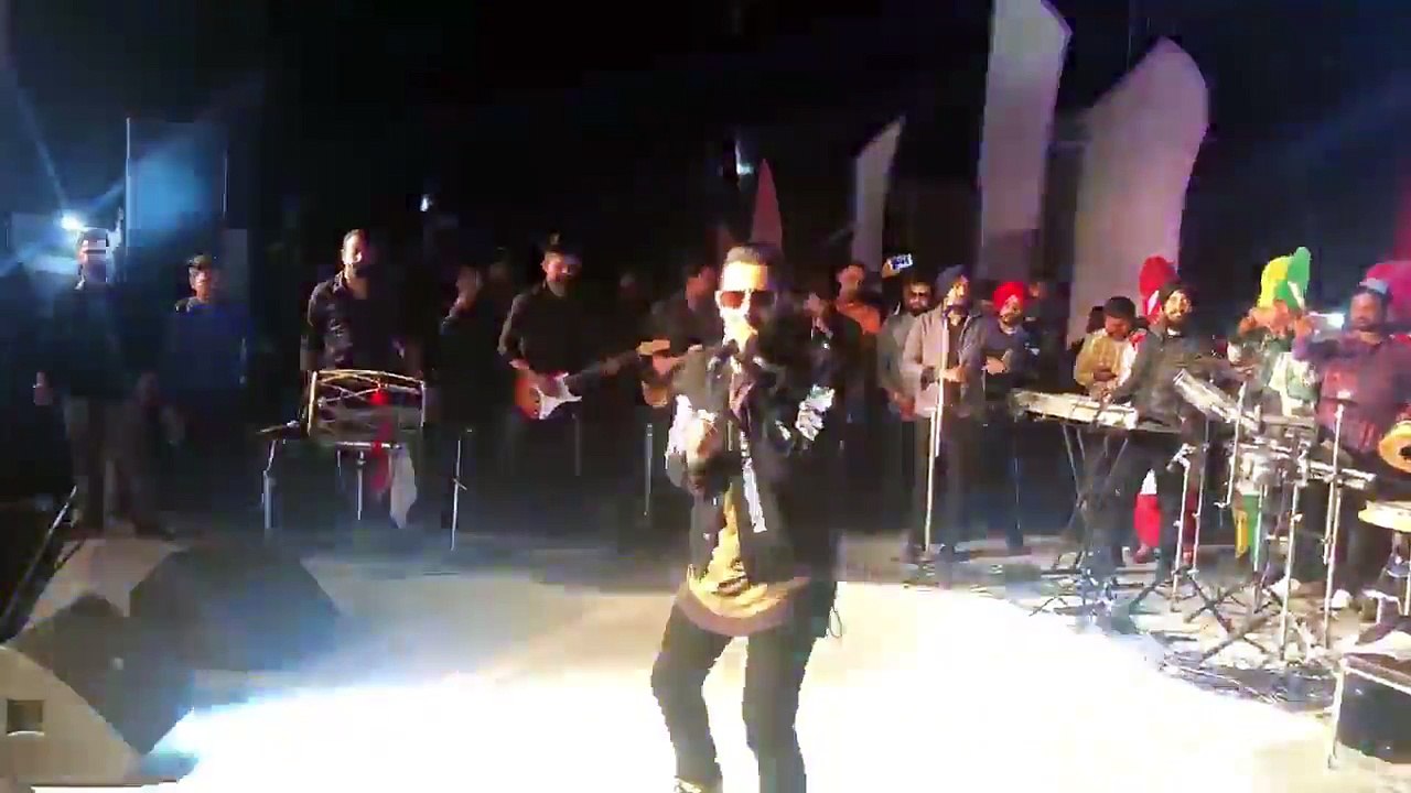 Gippy Grewal Live Show Phulkari Forever