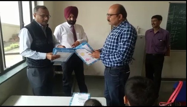 शिक्षा विभाग के अधिकारियों ने बिड़ला स्कूल में मारा छापा