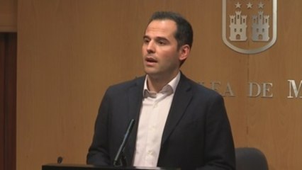 Cs pide la dimisión de Cifuentes y que PP presente un candidato alternativo