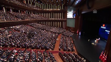 Başbakan Yıldırım: 'Spekülatörlerin, karamsar senaryo üretenlerin heveslerini kursaklarında bıraktık' - ANKARA