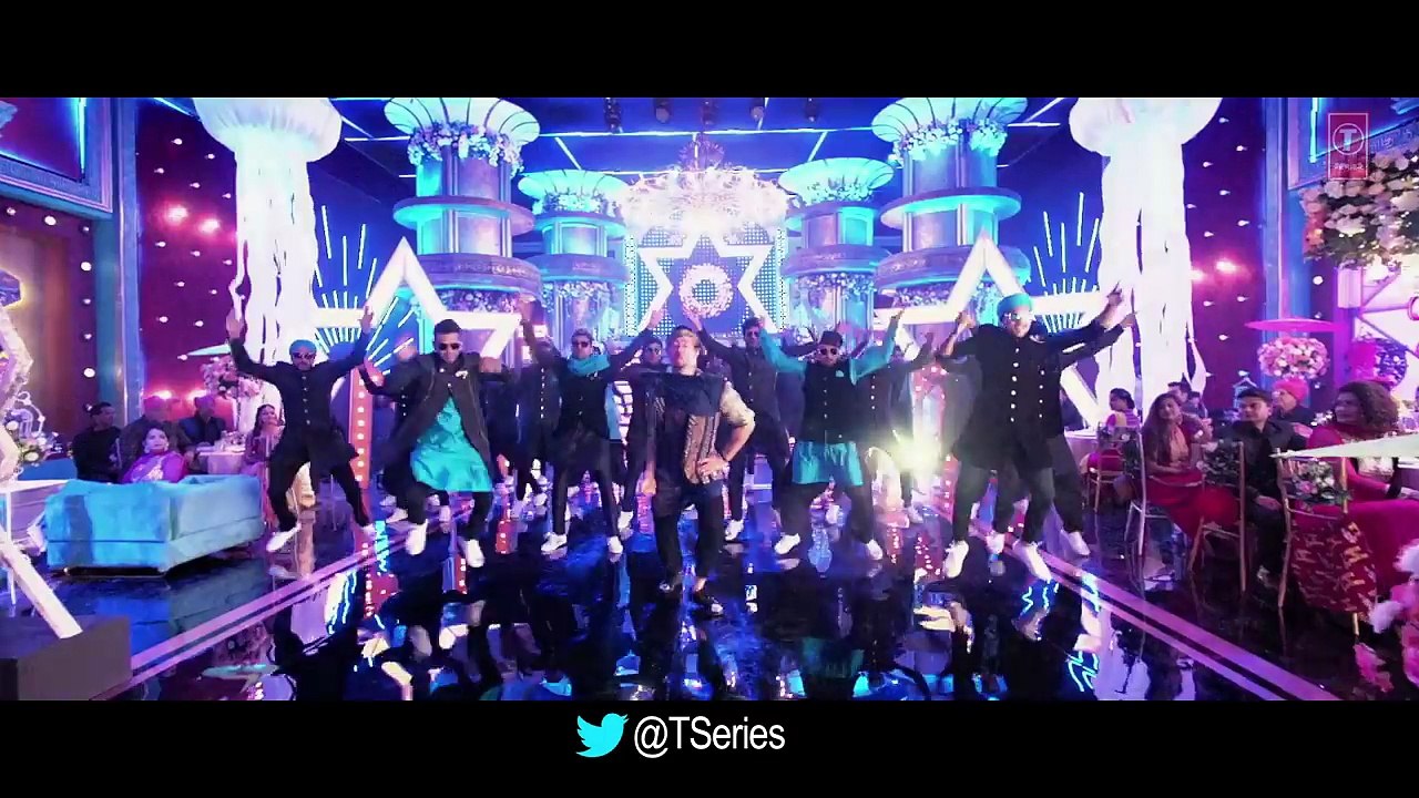 Baaghi 2  Mundiyan Song   Tiger Shroff, Disha Patani   Ahmed Khan ,Sajid Nadiadwala, Navraj, Palak