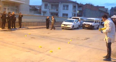 Husumetli Aileler Sokak Ortasında Çatıştı: 2'si Ağır 3 Yaralı