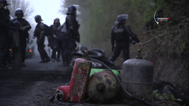 NDDL | La Gendarmerie évacue l'ex-ZAD | Bretagne Télé