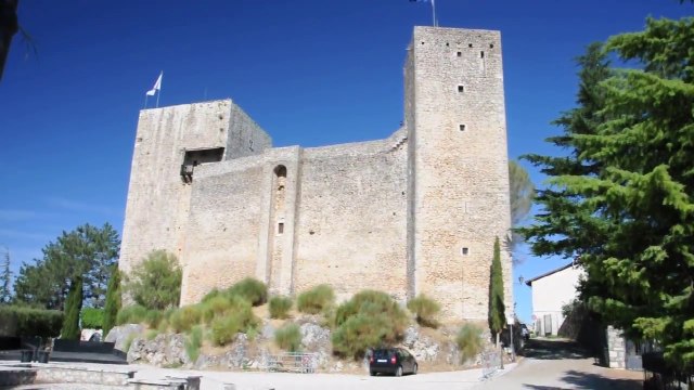 DOM.16-7-17- MONTE FONTECELLESE (1623 M.) E MONTE MIDIA (1737 M.) DAL PAESE DI PERETO SUI SIMBRUINI.