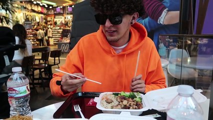 LA BESO EN LO MAS ALTO DE LA CIUDAD! *juego de besos*