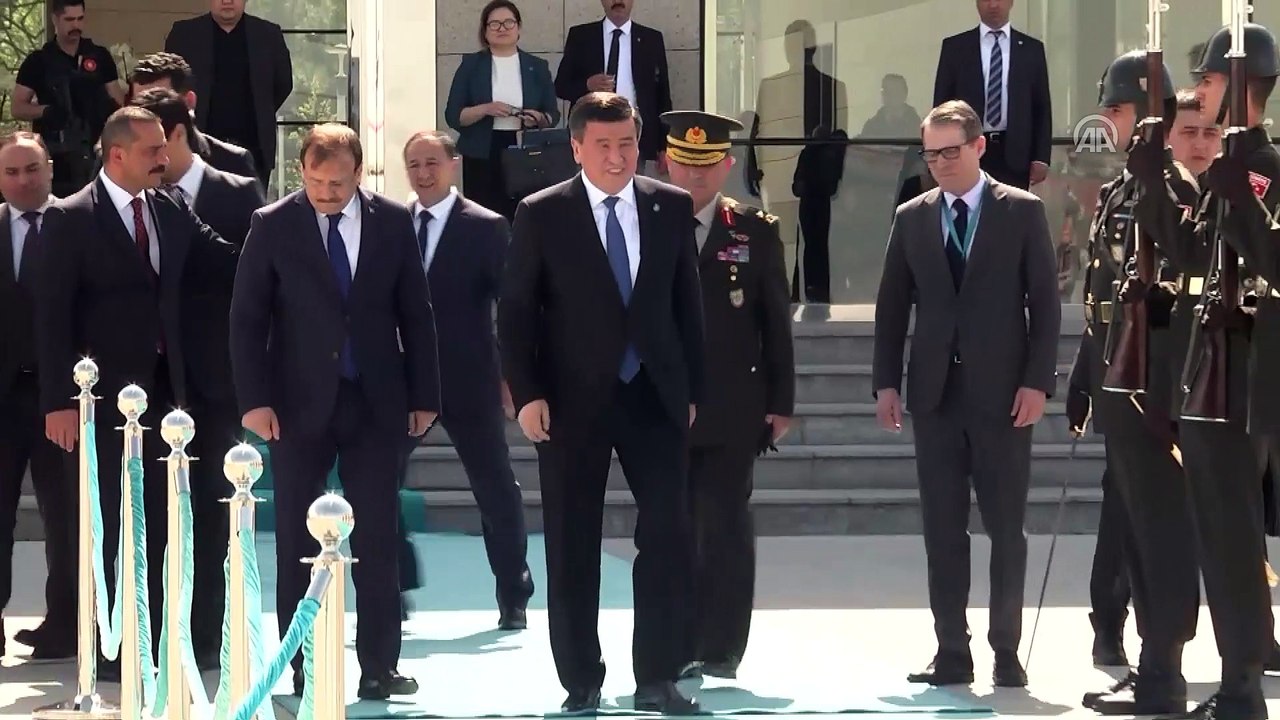 Kırgızistan Cumhurbaşkanı Ceenbekov, Türkiye'den ayrıldı - ANKARA