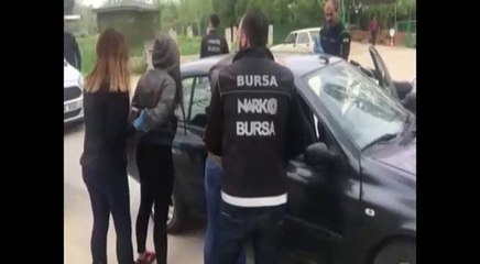 Polis kamerasından dakika dakika narkotik operasyonu!