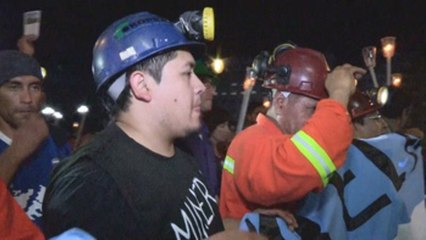 Mineros argentinos protestan por los despidos en una compañía estatal
