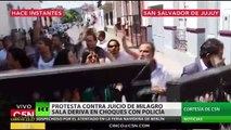 Policía argentina reprime violentamente a diputados nacionales