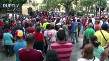Los partidarios de Maduro protestan contra las exigencias de un 
