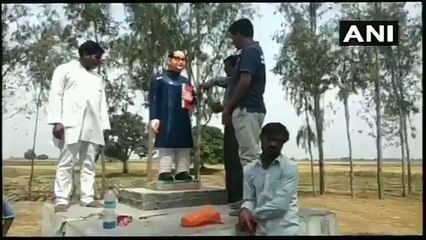 காவி ஷெர்வானியில் அம்பேத்கர் சிலை...வீடியோ