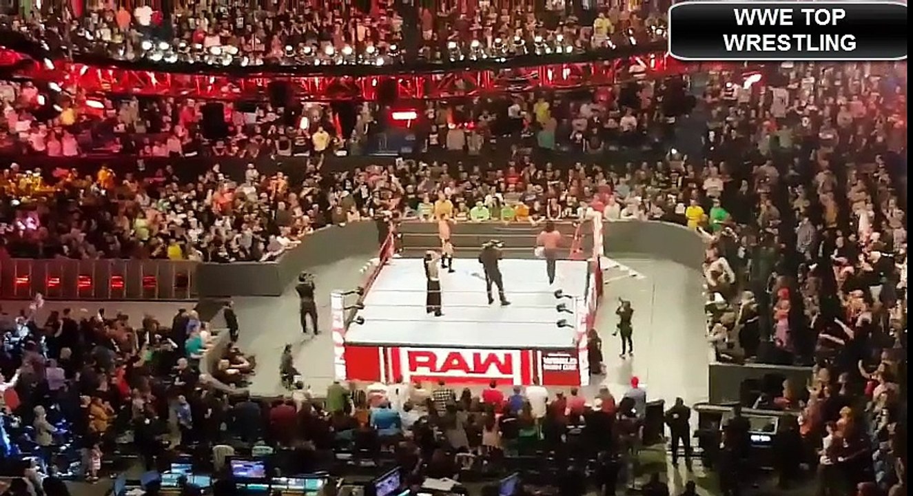 Seth Rollins, Finn Balor & Jeff Hardy plays with beach balls after RAW went off air 4/9/18