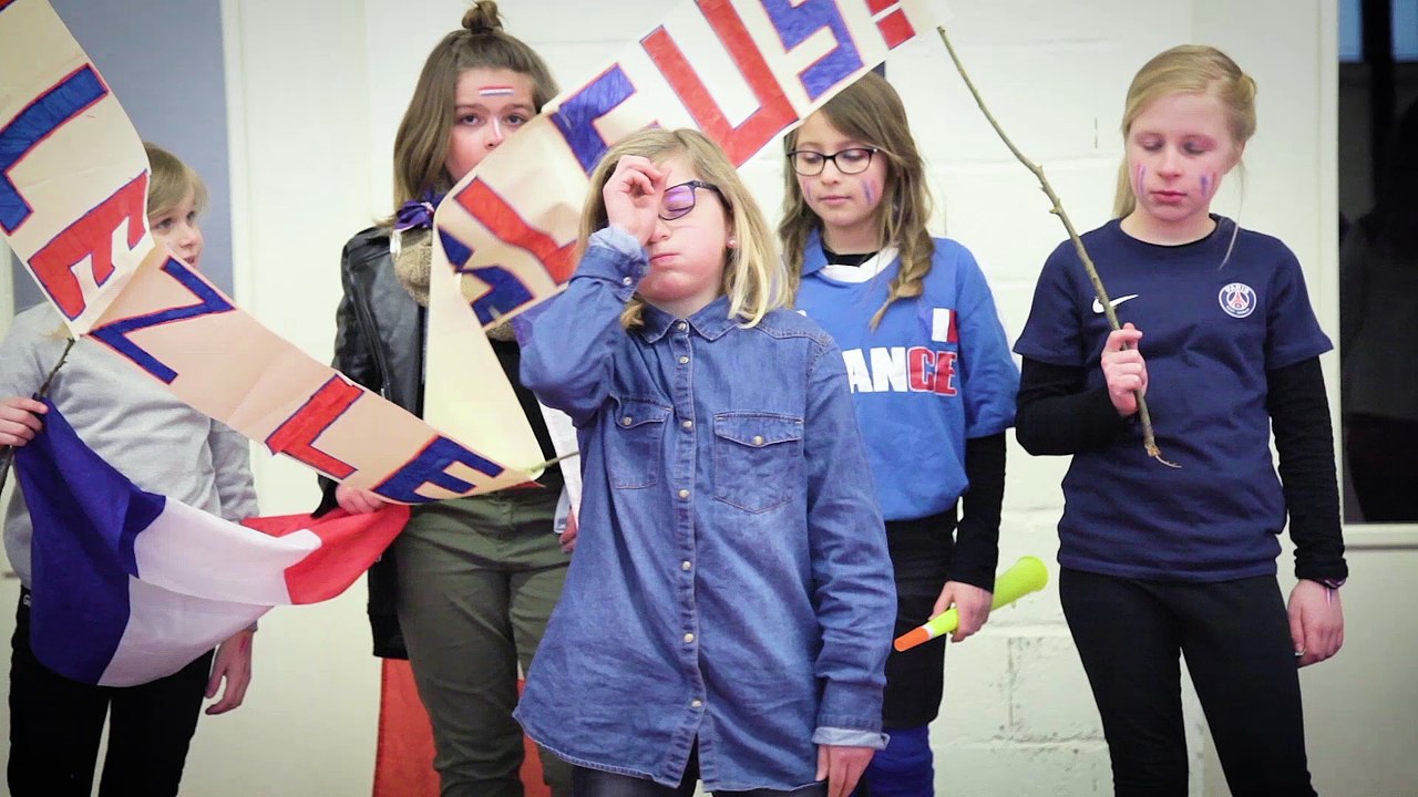 Foot à l'école - Supporter de demain 2018 (Bande animée - Ecole Centre de Warcq - EDF Joyeuse de Warcq)