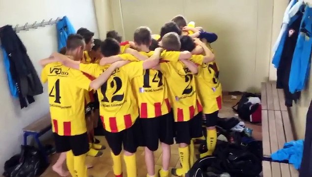 Les U14 célèbrent leur victoire contre Devres (4-1)