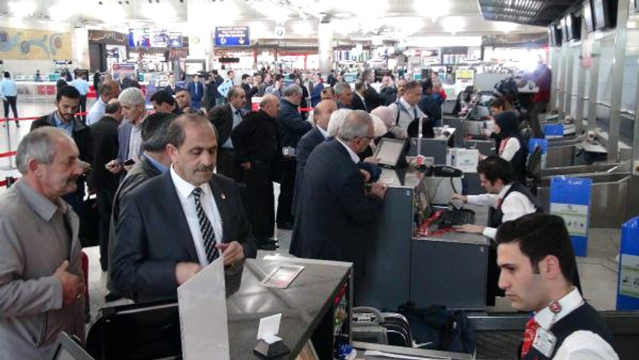 Cumhurbaşkanı'nın Talimatıyla İçişleri Harekete Geçti, 50 Muhtar İspanya'ya Gitti