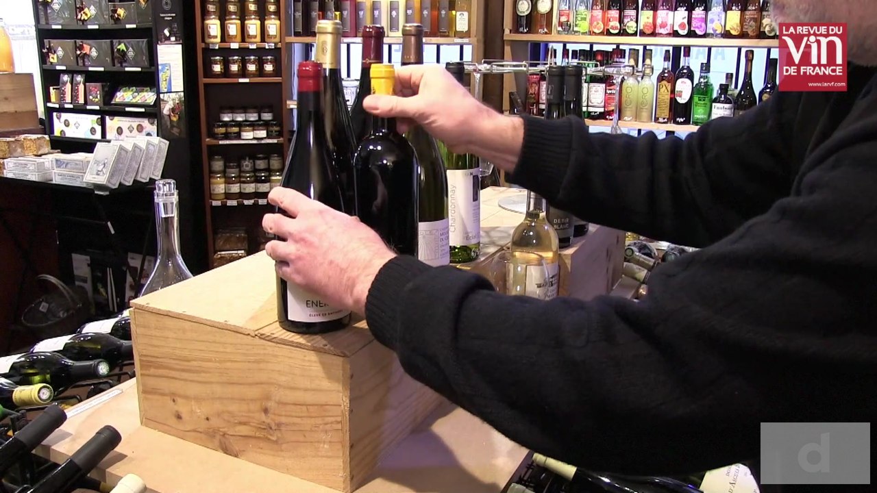 Deux jolis vins recommandés par la cave parisienne du Petit Bleu