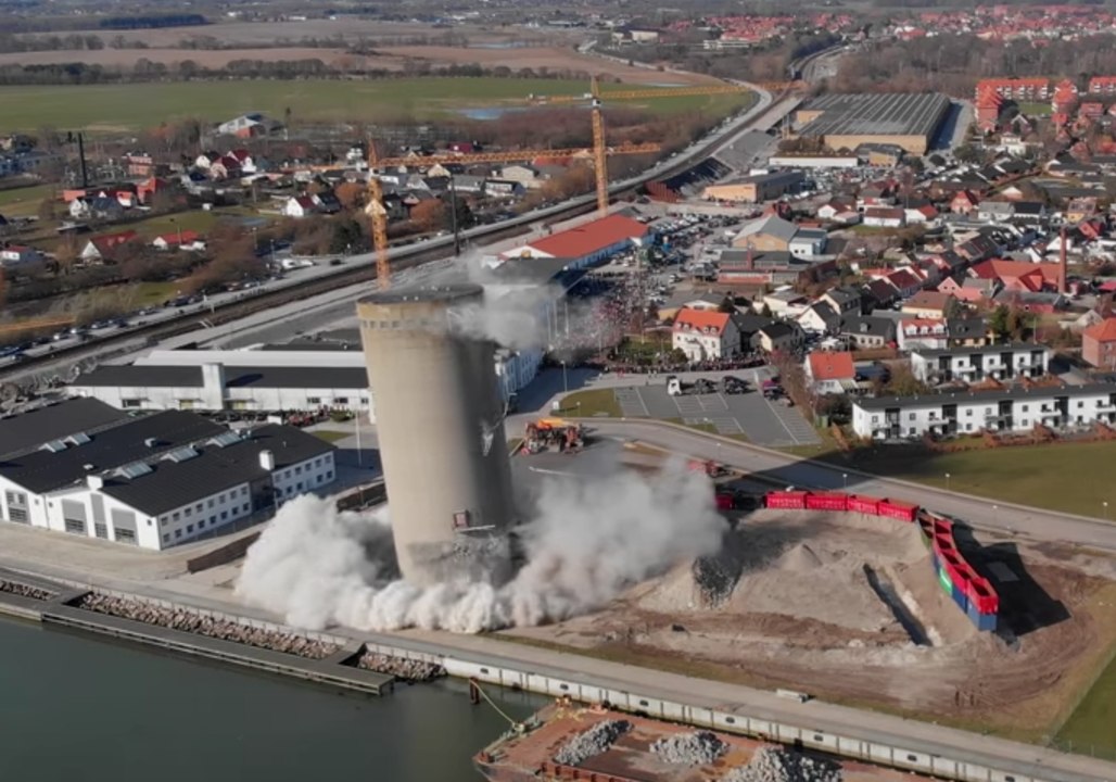 Silo Falls Wrong Way in Denmark Demolition, Damaging Library