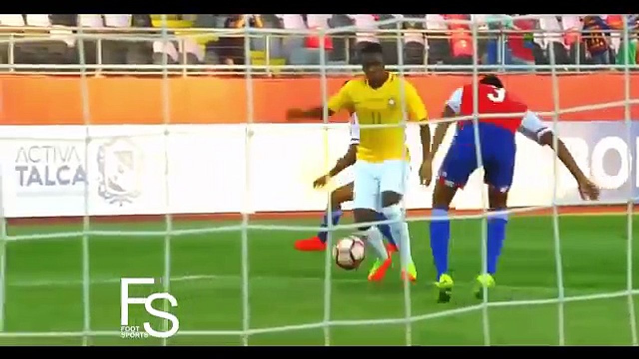 Vinicius Junior 2017 ● Magic Skills & Tricks HD