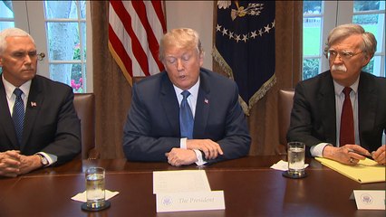 Trump denuncia allanamiento del FBI a oficinas de su abogado