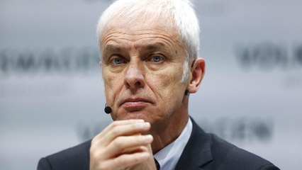 VW-Chef Matthias Müller (64) muss laut Medienberichten seinen Hut nehmen