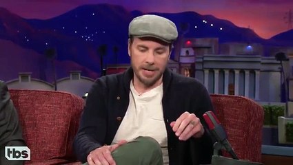 Dax Shepard Reveals He & Kristen Bell Don’t Have A Prenup: ‘Joke’s Now On Her!’