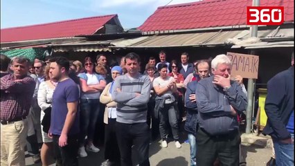 Bizneset mbyllin qepenat në gjithë Shqipërinë, shpërthejnë sipërmarrësit (360video)