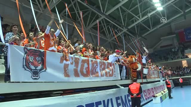 Eczacıbaşı Vitra'da Cev Kupası Şampiyonluğu Sevinci - İstanbul