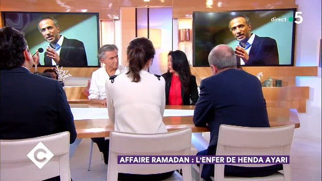 Insultée, menacée, suivie, Henda Ayari, première plaignante contre Tariq Ramadan se confie - Regardez