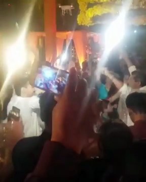 Raheel Sharif Dance Bachna Ae Hasenoo