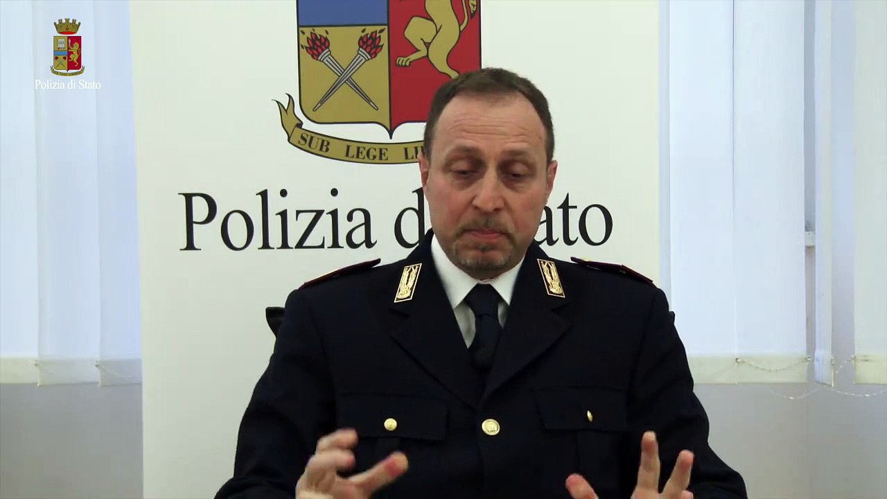 Polizia di Stato premia due agenti  "salvarono ad Andria famiglia da incendio"