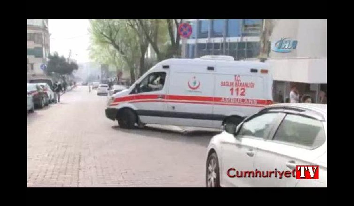 Lise öğrencilerinin okuldaki kavgası kanlı bitti