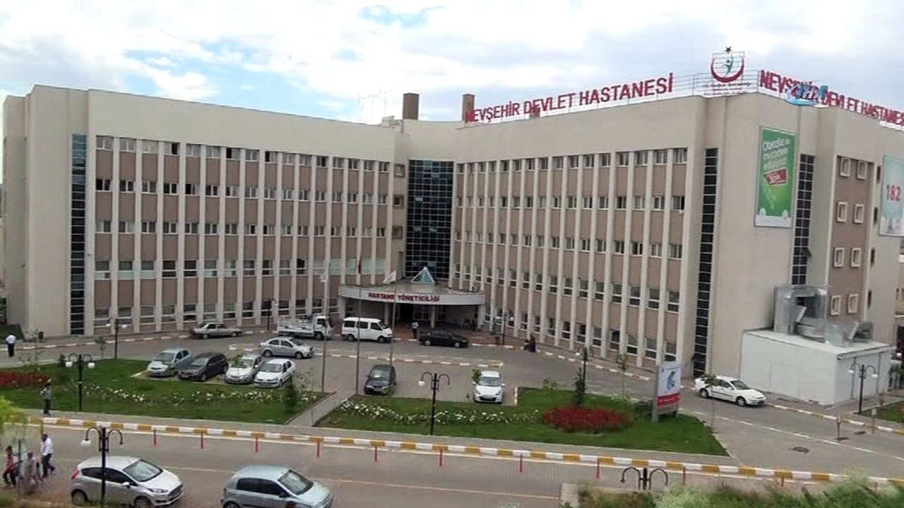 Öğretim görevlisi ve yüksek lisans öğrencisi ölü bulundu