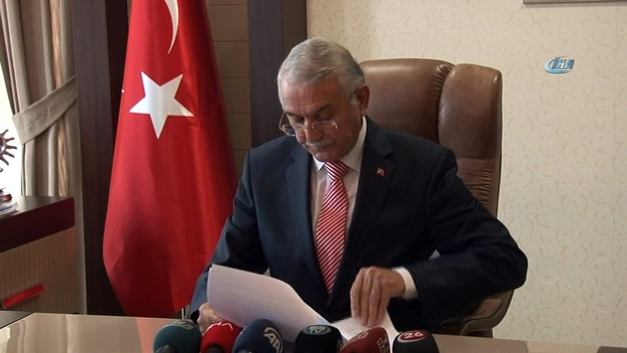 Osmangazi Üniversitesi Rektörü Profesör Doktor Hasan Gönen görevinden istifa ettiğini açıkladı