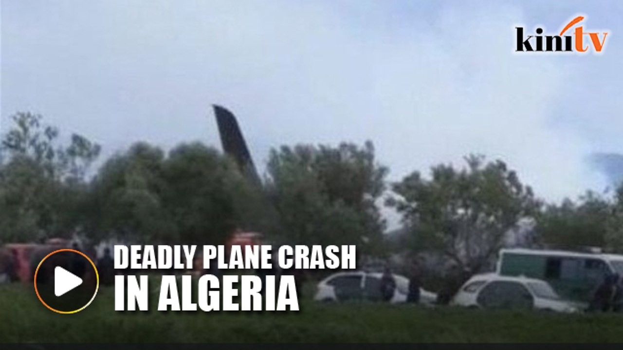 Over 200 feared dead in Algeria plane crash