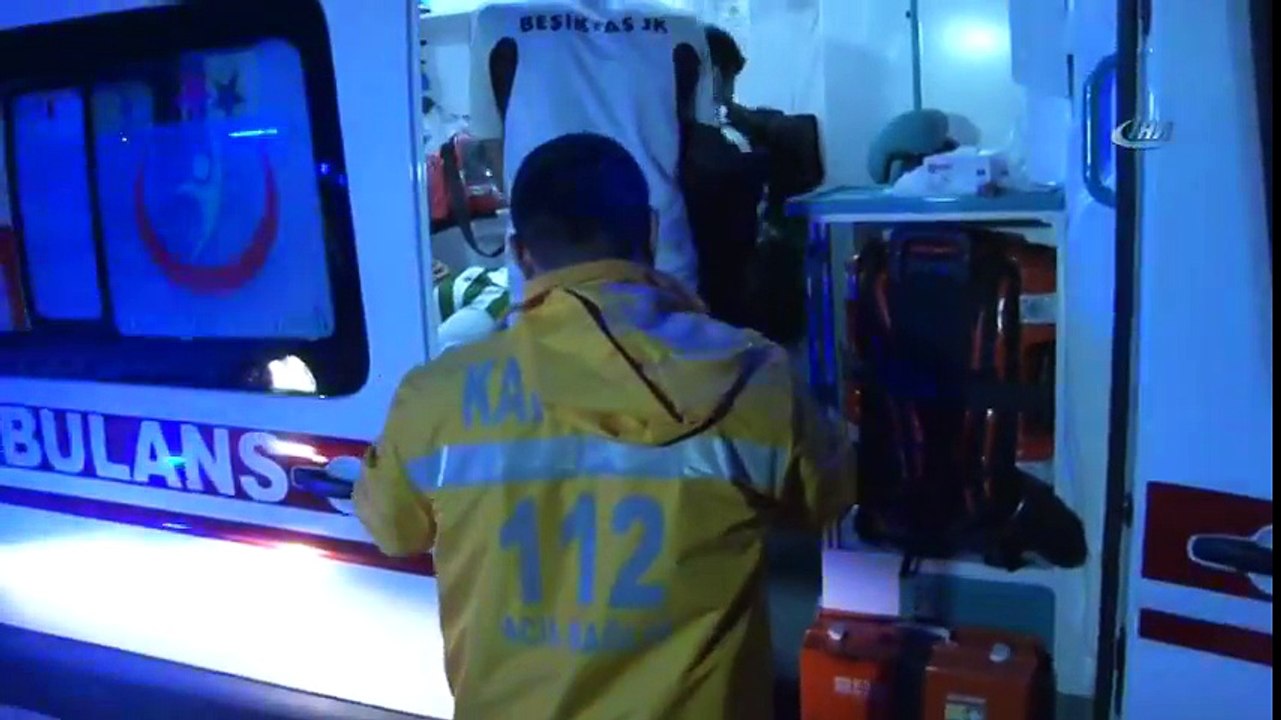 Karabük'te Trafik Kazası: Kamyon Otomobile Çarptı: 5 Yaralı