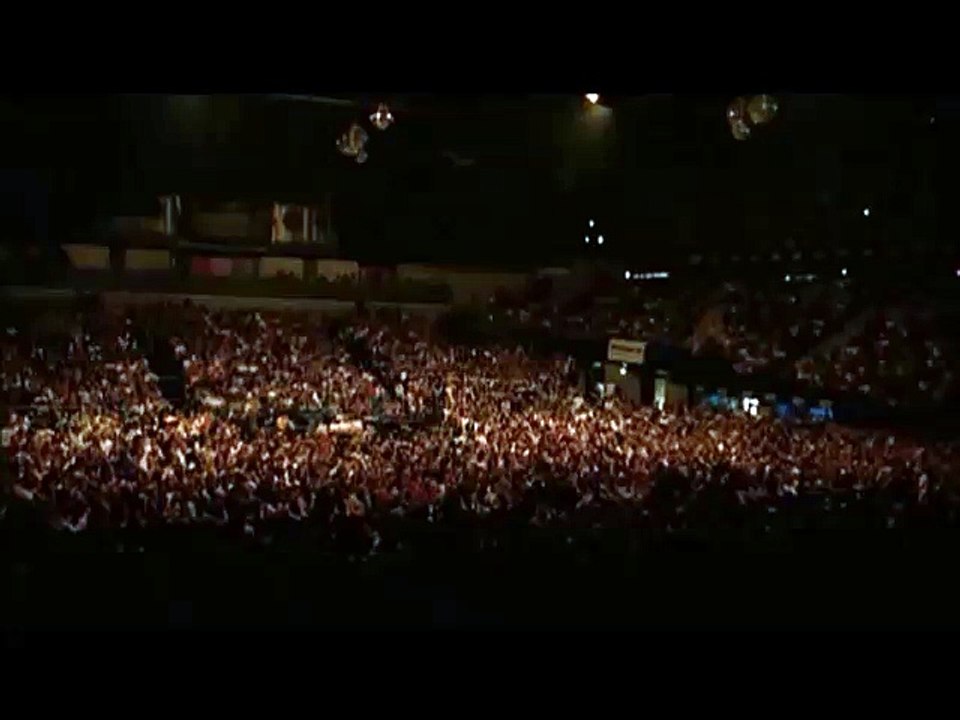 Shakira – Rules | Live & Off The Record