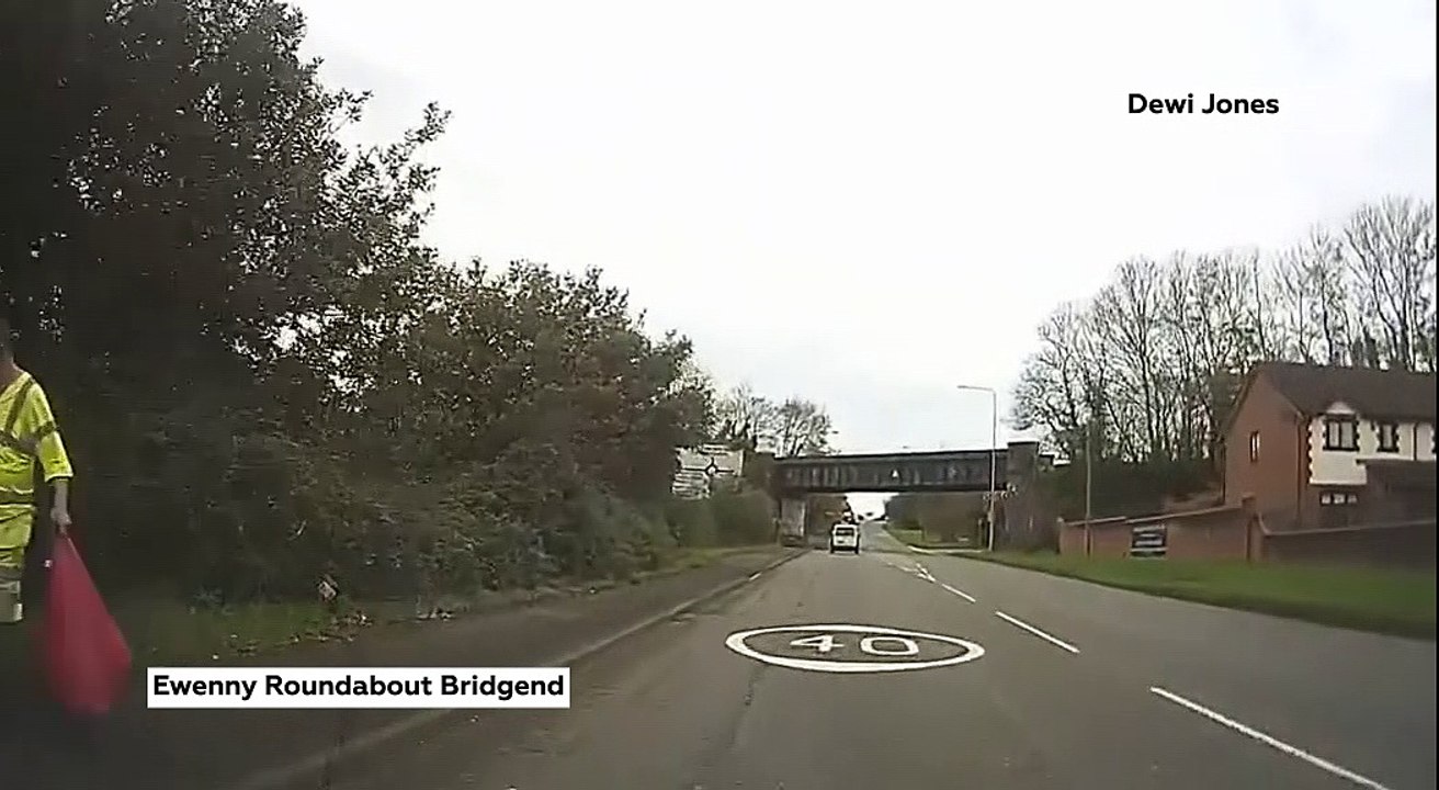 Ewenny Roundabout, Bridgend video Dailymotion