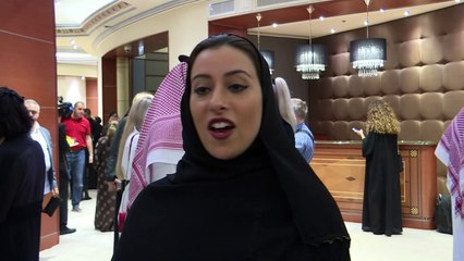 انطلاق "اسبوع الموضة العربي" في السعودية