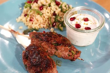 Kefta d'agneau et taboulé aux herbes