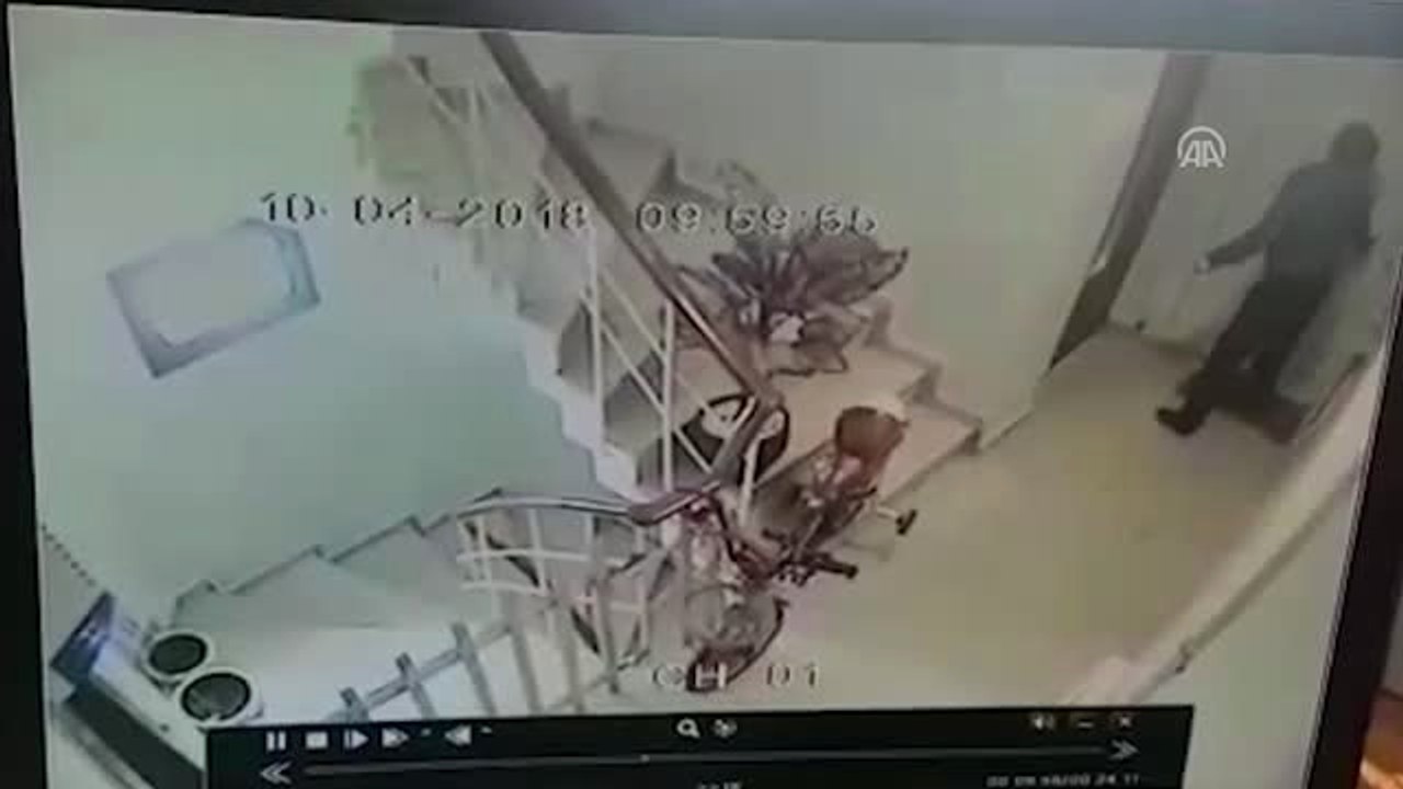 Hizmetçinin Gasp Senaryosu
