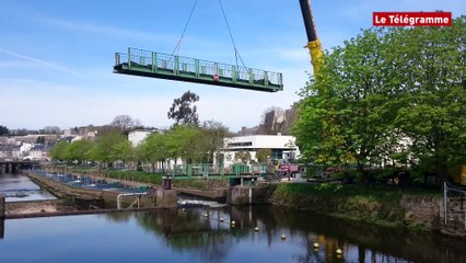 Lannion. La passerelle enjambant le Léguer s'est envolée !