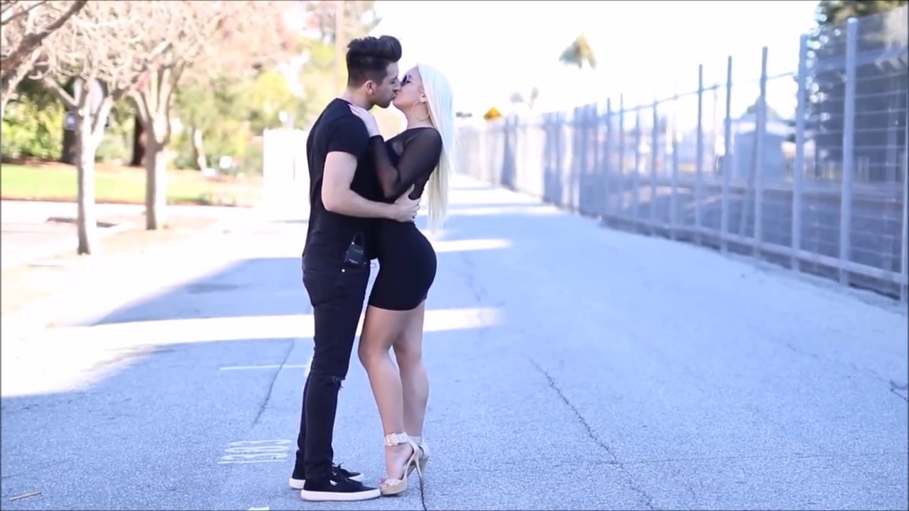 Kissing Prank - Uber Edition - video Dailymotion