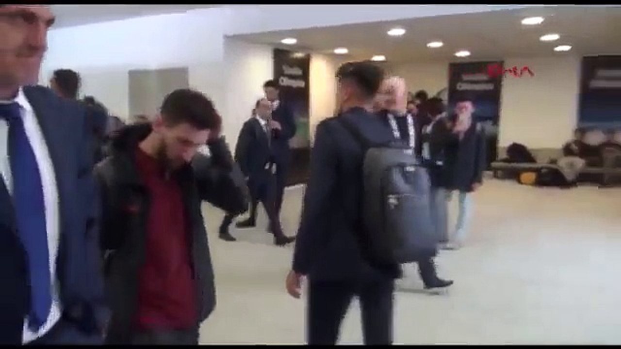 Cengiz Ünderin Yüzüne Bakamayan Messi
