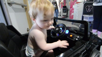 Nolan teste le petit 4x4 électrique du CHRH