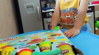 Chef In The Making- Baby playing Kitchen play set- Gấu con tập nấu ăn- Kitchen toys edyokid