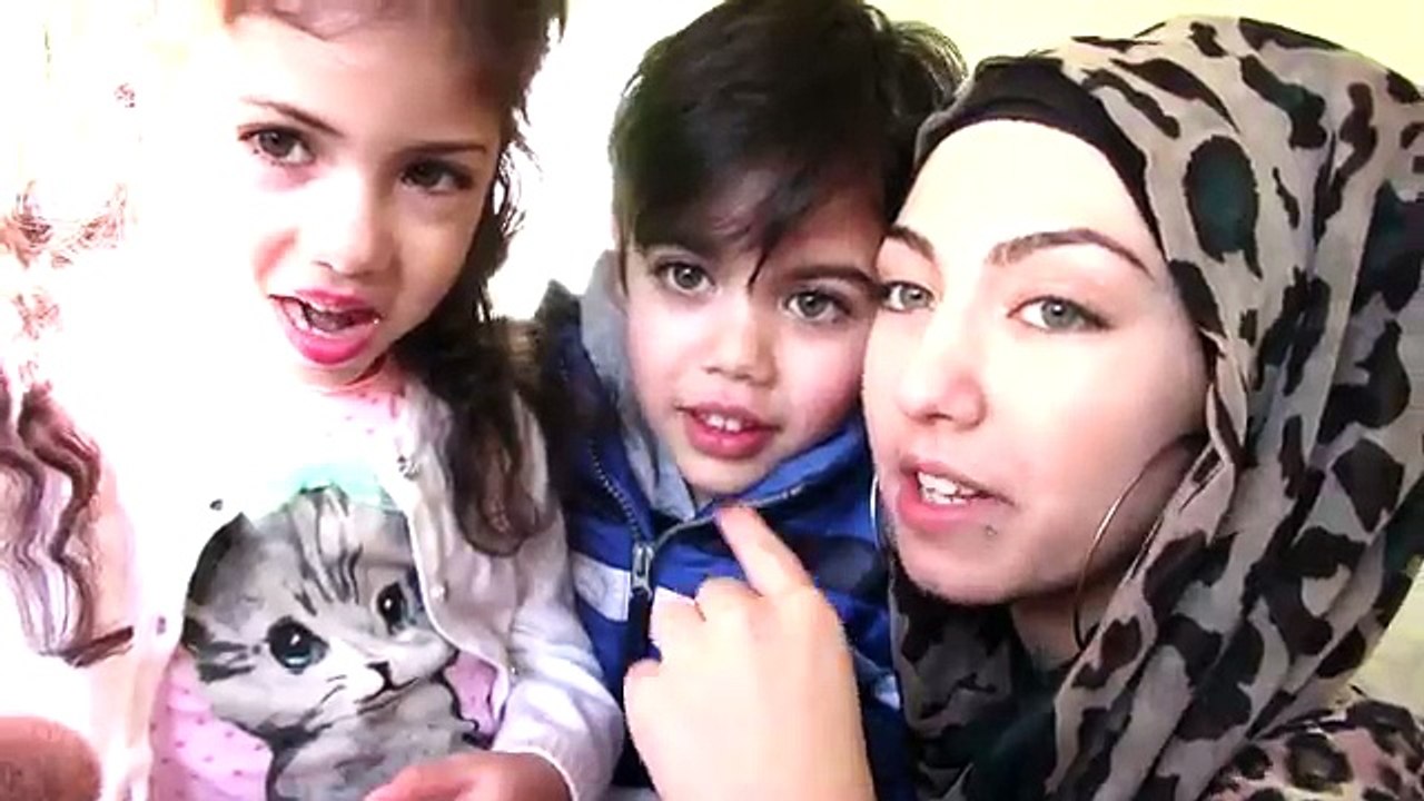 Little Sister does my Makeup TAG :) |Cypriot Sister