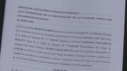 Diputados antichavistas piden investigar incendio en que murieron 66 reos